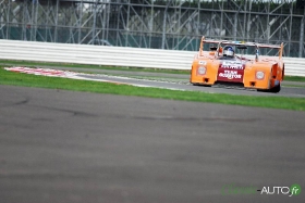Chevron B26 1973 n°102 - Roger Wills / Joe Twyman