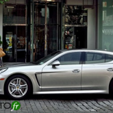 Direction l’hotel : en porsche Panamera !