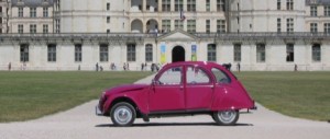 Une des 2CV de l'Hotel Saint Cyr