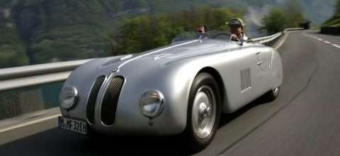 Du musée à la route: BMW aux Mille Miglia 2009