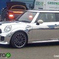 mini-chrome Une Mini Cooper qui ne trouve pas d'assurance
