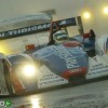 Allan McNish prend l'eau dans son Audi R8 Oreca - Silverstone 2005 Allan McNish prend l'eau dans son Audi R8 Oreca - Silverstone 2005