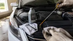 Vidange voiture : à quel moment faut-il vraiment la faire ?