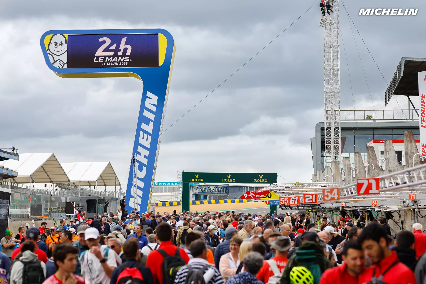 300 000 spectateurs aux 24 Heures du Mans 2023 ?